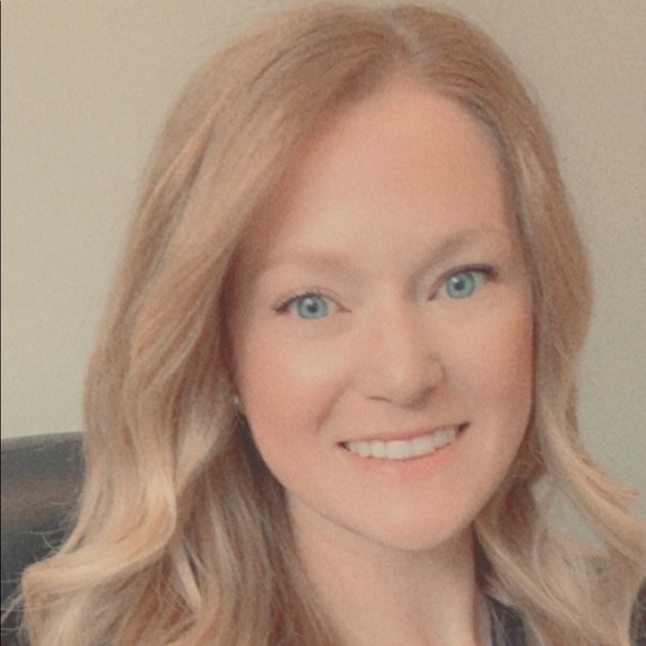 Meet your Posher, Shanna - Picture 2 of 2